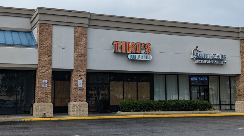 Tiki's Bar & Grill timberlake Virginia Beach