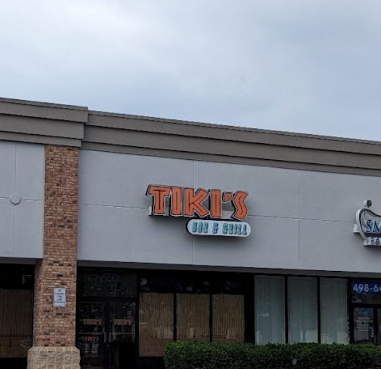 Tiki’s Bar and Grill, Near Timberlake, Virginia Beach
