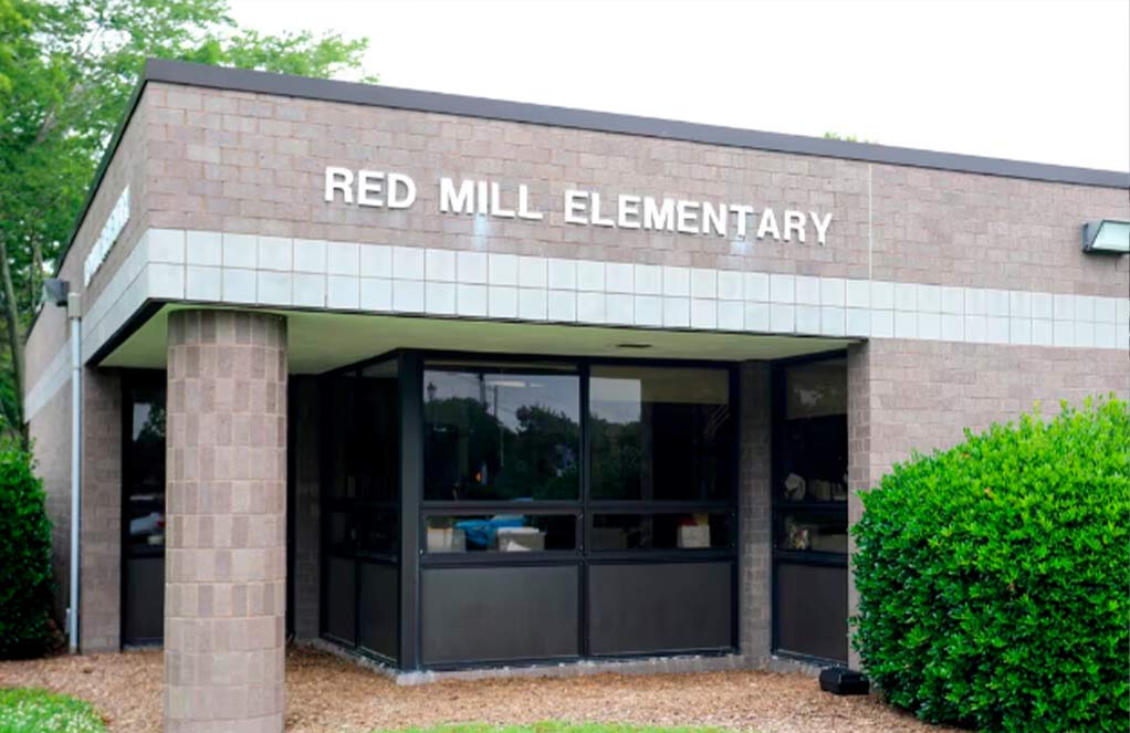 Red Mill Elementary School near sandbridge virginia beach